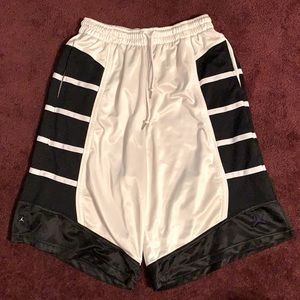 Air Jordan 11 Concord Shorts size Lrg
